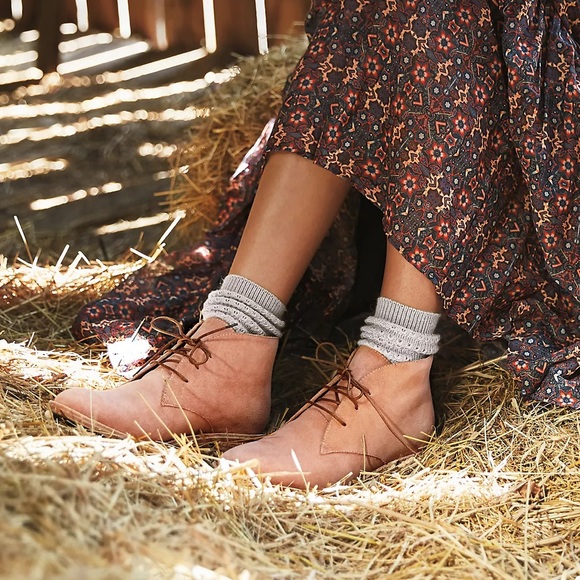 Anthropologie Huma Blanco Manuela Peach Suede Lace-Up Booties 10 - Picture 9 of 9